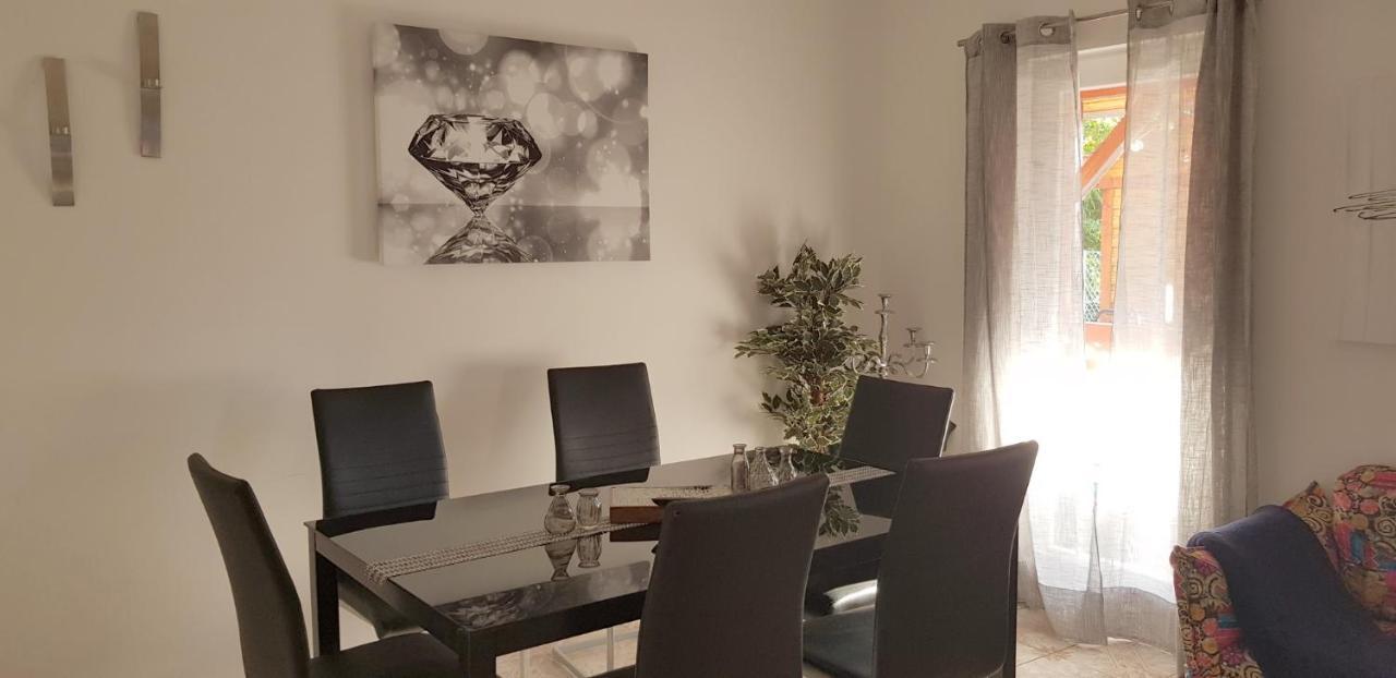 Lifestyle Balaton Villa Сиофок Екстериор снимка